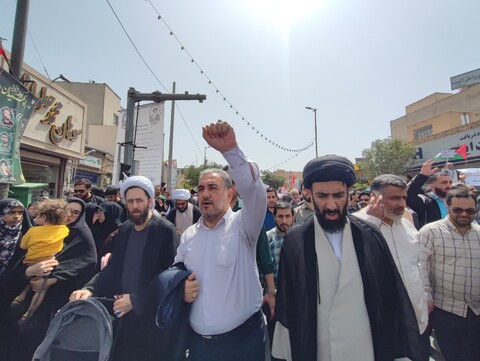 تصاویر/ راهپیماییِ پرشکوه جمعهٔ خشم و نصر در قم