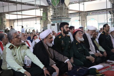 نماز جمعه پر صلابت اهواز به امامت نماینده ولی فقیه در خوزستان