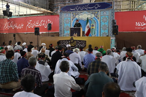 نماز جمعه پر صلابت اهواز به امامت نماینده ولی فقیه در خوزستان