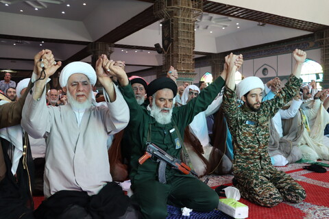 نماز جمعه پر صلابت اهواز به امامت نماینده ولی فقیه در خوزستان