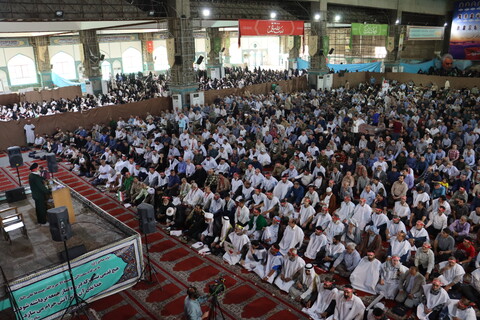 نماز جمعه پر صلابت اهواز به امامت نماینده ولی فقیه در خوزستان