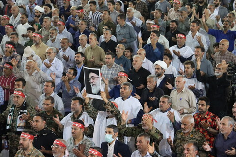 نماز جمعه پر صلابت اهواز به امامت نماینده ولی فقیه در خوزستان