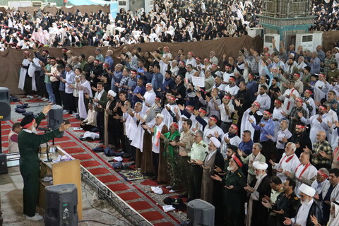 نماز جمعه پر صلابت اهواز به امامت نماینده ولی فقیه در خوزستان