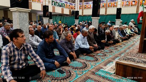 تصاویر/ اقامه نماز جمعه شهر کشاورز
