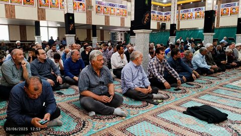 تصاویر/ اقامه نماز جمعه شهر کشاورز