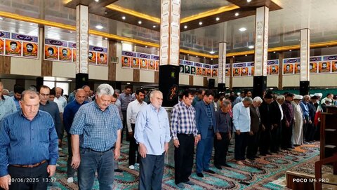 تصاویر/ اقامه نماز جمعه شهر کشاورز