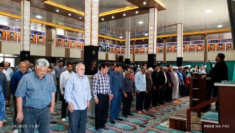 تصاویر/ اقامه نماز جمعه شهر کشاورز