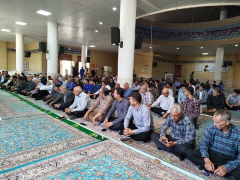 تصاویر/ اقامه نماز جمعه در شهرستان ایوان