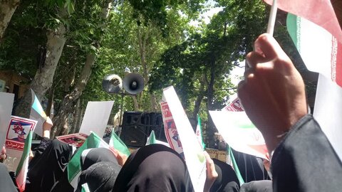 تصاویر/حضور طلاب مدرسه علمیه فاطمیه محلات در راهپیمایی علیه رژیم منحوس صهیونیستی