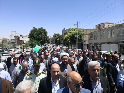 تصاویر/  برگزاری راهپیمایی  انزجار از رژیم صهیونیستی در شهرستان چرداول