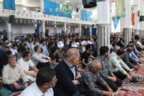 تصاویر/ اقامه نماز جمعه شهرستان شاهین دژ