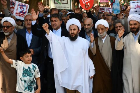 تصاویر/ خروش پرشور و حماسی مردم شهرستان خوی در جمعه خشم و نصر