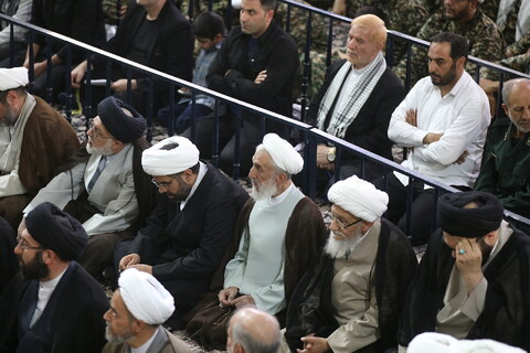 تصاویر/  تشییع 5 شهید استان قم در حملات رژیم صهیونیستی در راهپیمای جمعه های "خشم و نصر"