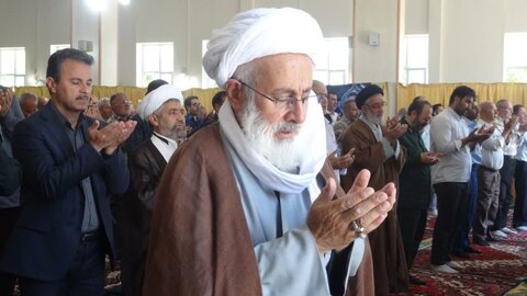 تصاویر/ اقامه نماز جمعه شهرستان هادیشهر