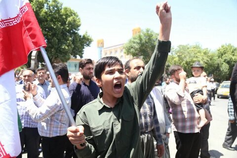 تصاویر/راهپیمایی «جمعه خشم و نصر» در سنندج