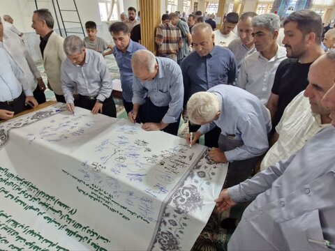 تصاویر/ امضای بیانیه محکومیت تجاوزات رژیم صهیونیستی و حمایت از رهبر انقلاب و نیروهای نظامی در نماز جمعه های اهل سنت آذربایجان غربی