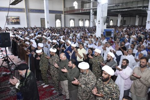 تصاویر اقامه نماز جمعه و راهپیمایی جمعه خشم در بروجرد