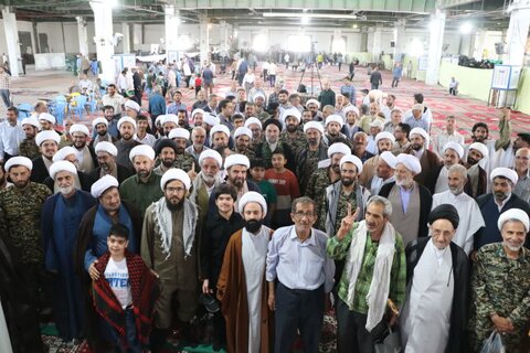 تصاویر اقامه نماز جمعه و راهپیمایی جمعه خشم در بروجرد