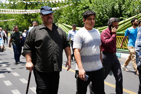 تصاویر / خروش اقشار مختلف مردم تهران در نماز جمعه نصر امروز