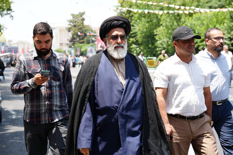 تصاویر / خروش اقشار مختلف مردم تهران در نماز جمعه نصر امروز