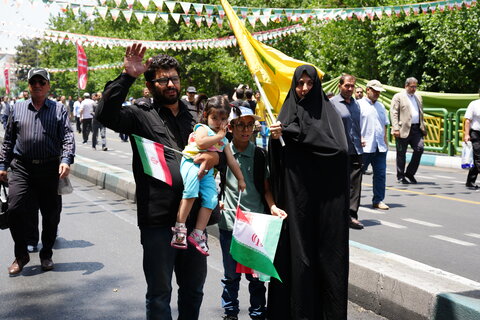 تصاویر / خروش اقشار مختلف مردم تهران در نماز جمعه نصر امروز