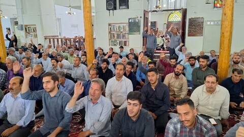 تصاویر/ اقامه نماز جمعه شهرستان عجب شیر