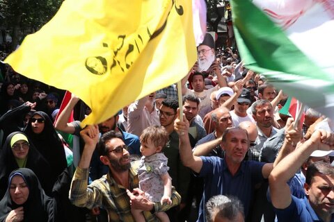 تصاویر / حضور پرشور مردم در راهپیمایی جمعه «خشم ونصر »