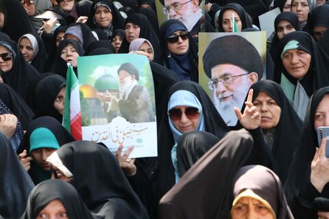 تصاویر / حضور پرشور مردم قزوین  در راهپیمایی جمعه «خشم ونصر »