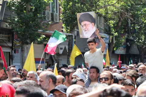 تصاویر / حضور پرشور مردم قزوین  در راهپیمایی جمعه «خشم ونصر »