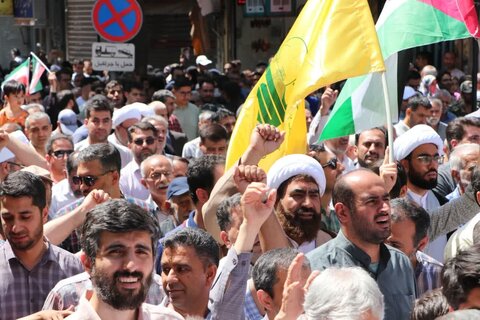 تصاویر / حضور پرشور مردم قزوین  در راهپیمایی جمعه «خشم ونصر »