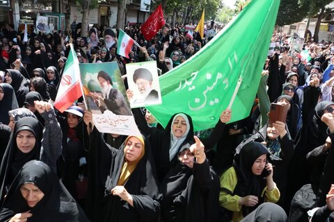 تصاویر / حضور پرشور مردم قزوین  در راهپیمایی جمعه «خشم ونصر »