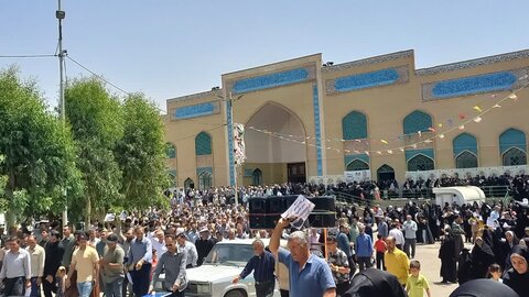 تصاویر/حضور طلاب مدرسه علمیه فاطمه الزهرا ساوه در راهپیمایی جمعه های خشم و نصر