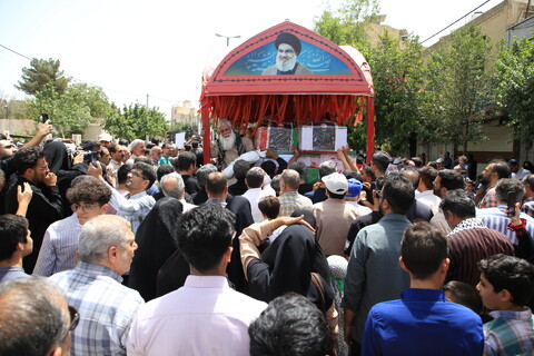 تصاویر / تشییع پیکر مطهر11 شهید تجاوز رژیم صهیونیستی  در اصفهان