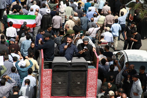 تصاویر / تشییع پیکر مطهر11 شهید تجاوز رژیم صهیونیستی  در اصفهان