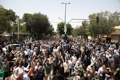 تصاویر / تشییع پیکر مطهر11 شهید تجاوز رژیم صهیونیستی  در اصفهان