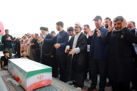 تصاویر/ مراسم تشییع و تدفین سردار شهید رسول شاکری