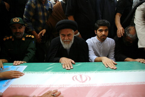 تصاویر/ مراسم تشییع و تدفین سردار شهید رسول شاکری