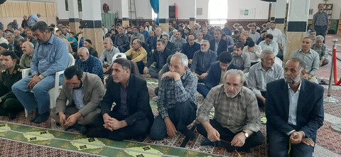 تصاویر/ اقامه نماز جمعه شهرستان دندی