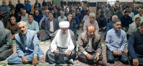 تصاویر/ اقامه نماز جمعه شهرستان دندی