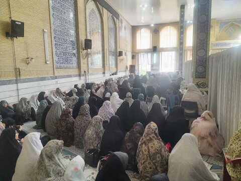 تصاویر/ اقامه نماز جمعه شهرستان صائین قلعه