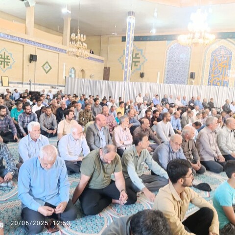 تصاویر/ اقامه نماز جمعه شهرستان صائین قلعه