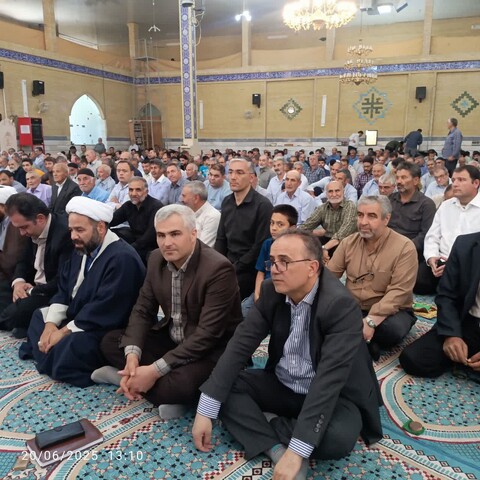 تصاویر/ اقامه نماز جمعه شهرستان صائین قلعه