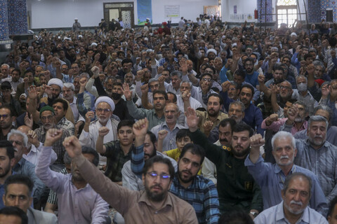 تصاویر| حضور با شکوه مردم در نماز جمعه خشم و نصر در بیرجند