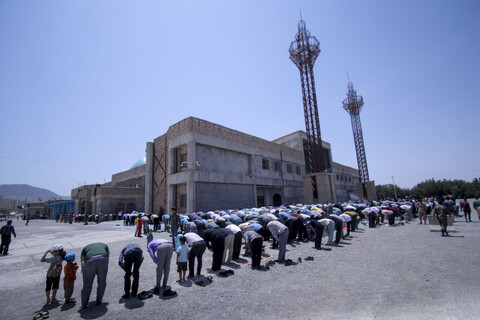 تصاویر| حضور با شکوه مردم در نماز جمعه خشم و نصر در بیرجند