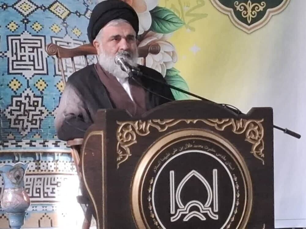 مسئول مدارس علمیه اعتمادی شهادت شهدای مبارزه با رژیم صهیونیستی را تسلیت گفت