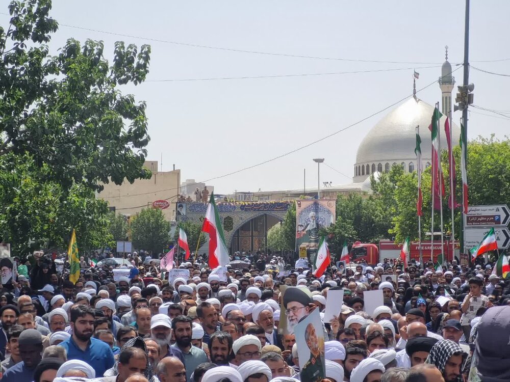 شکوه حضور مردم قم