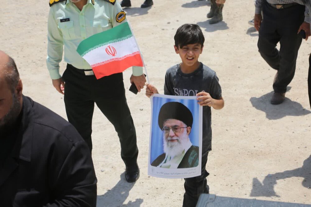 تصاویر/ راهپیمایی خشم و نصر در اهرم