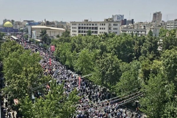 گزارشی از جمعه خشم در خط مقدم مبارزه با شیطان