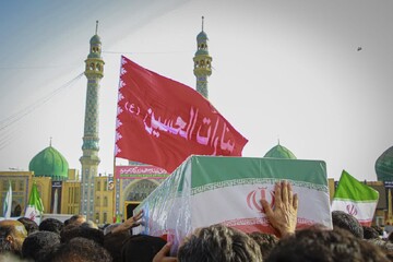 تشییع و تدفین پیکر سردار شهید اسماعیل شاکری در مسجد جمکران