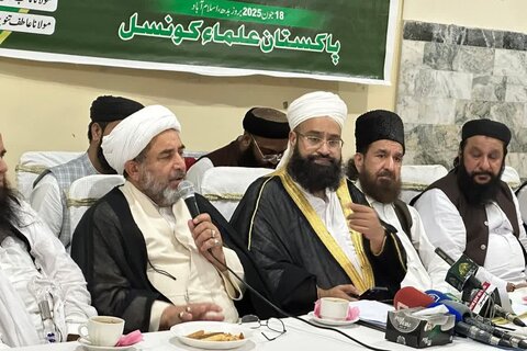 چھوٹا شیطان ناکام ہوا تو اب بڑا شیطان مداخلت کی دھمکیاں دے رہا ہے